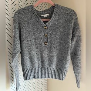 American Eagle Grey Women’s Cropped Sweater